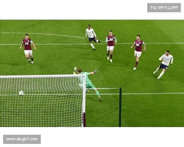 校园足球与英联赛杯五大联系探析及其对青少年发展的影响